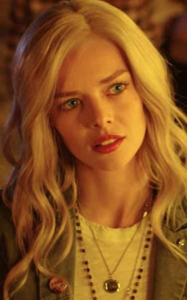 FILMS-The-Babysitter-Killer-Queen-Bee