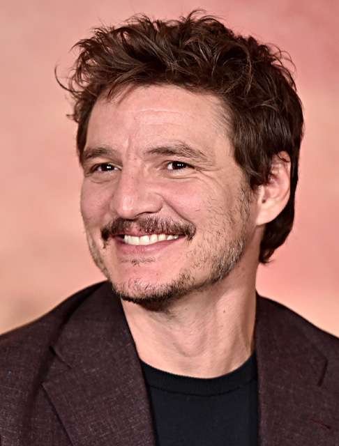 Fiche-Actrice-Pedro-Pascal