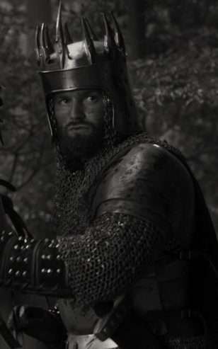 Film-Hellboy-personnage-roi-arthur