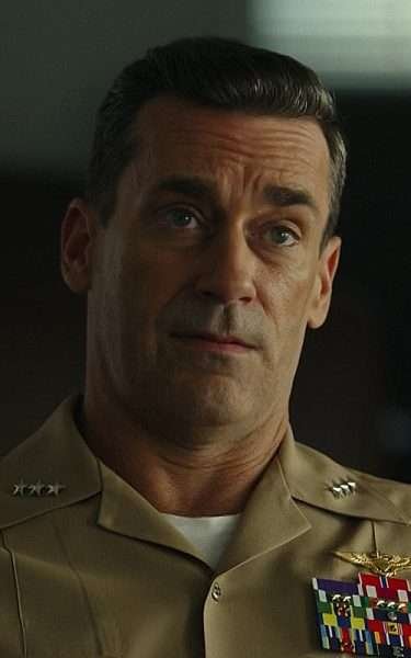 Film-top-gun-2-vice-amiral-beau-simpson-cyclone