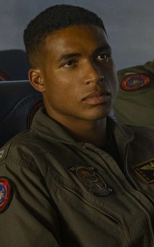 Top-gun-2-lieutenant-javy-machado-coyote